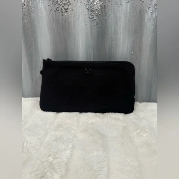 Lululemon Black Double Zip Wallet - Picture 1 of 6